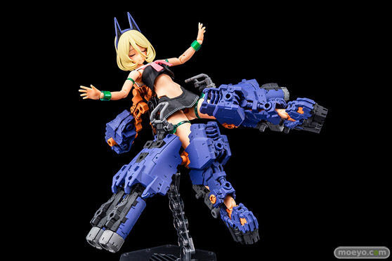 コトブキヤ メガミデバイス BUSTER DOLL タンク MIDNIGHT FANG プラモデル 浅井真紀 福元徳宝 吉本アートファクトリー たすく 鳥山とりを 雨間 プラモデル 06