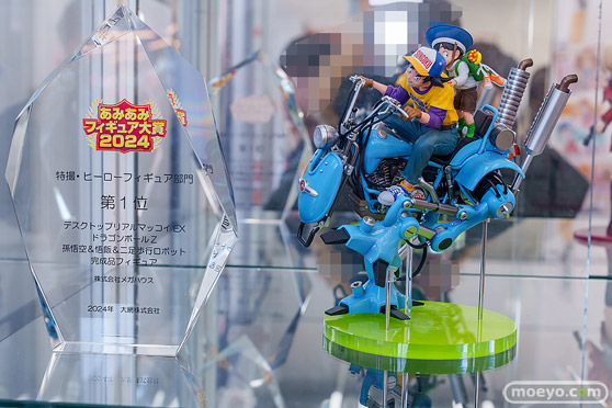 秋葉原の新作フィギュア展示の様子 2025年1月4日 ボークスホビー天国2 あみあみフィギュアタワー NIKKE痛車展示会 14