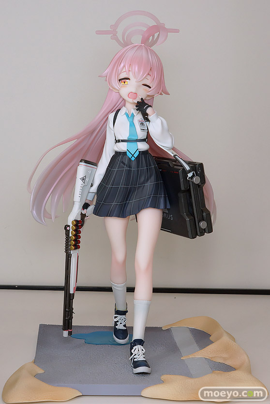 スマイルフェス2025 フィギュア B1 NIKKE ブルーアーカイブ シンデレラ ドロシー ハナコ ウマ娘 22