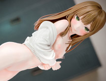 【アダルトフィギュア】【インサイト】肉感少女シリーズより、プールのあとで「真鍋さん」が1/5スケールフィギュアで新登場。