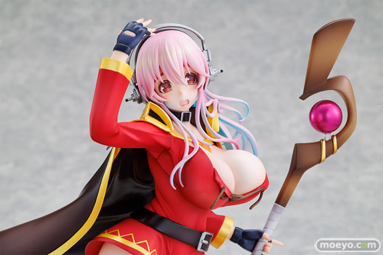 ニトロプラスのライブマスコットガール「すーぱーそに子」が『この素晴らしい世界に祝福を！』コラボでフィギュア化！　9月4日（木）より予約受付開始！18