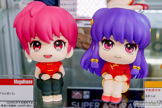 秋葉原の新作フィギュア展示の様子 あみあみ レーナ ロキシー ヤーデ 14