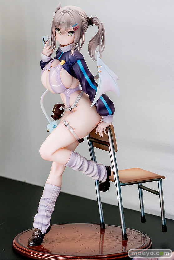 東京フィギュアギャラリー HobbyChaton 無口系ギャルサキュバス 篠宮ユキ Illustrated by sune Pt 良人 フィギュア 04