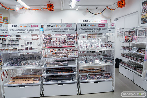 勝利の女神：NIKKE × あみあみ × ツクヨミ スペシャルコラボフェア in 秋葉原 2025 POP UP SHOP in あみあみ　会場の様子 01