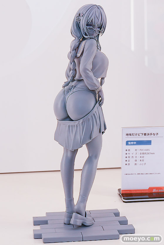 ワンダーフェスティバル2025 [夏]  フィギュア SIKI ANIM 地味だけど下着派手な子 ふじ子 01