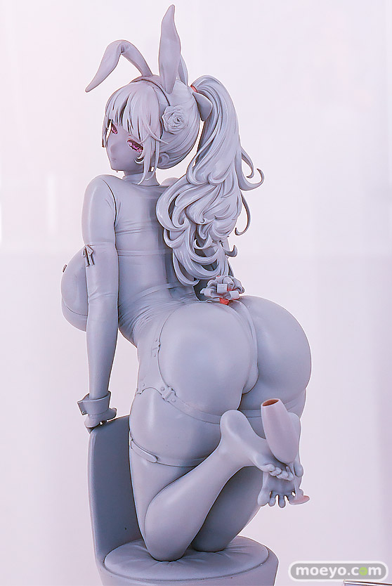 ワンダーフェスティバル2025 [夏]  フィギュア SIKI ANIM シャンパンとバニーガール・ローゼ SUEスーエ 03