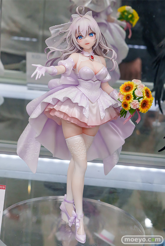 秋葉原の新作フィギュア展示の様子 2025年11月15日 あみあみ レーシングミク エル アーリャ　13