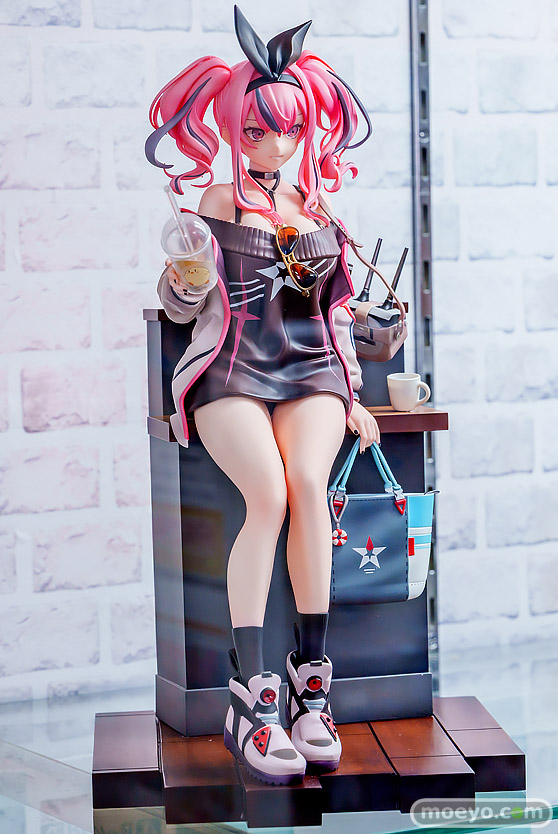 あみあみ フィギュア Brilliant Journey! アズールレーン ブレマートン ハッピー・デーティング!Ver. ene かずひろ 02