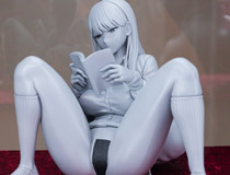 【エロホビ12】【アダルトフィギュア】のくちゅるぬ新作エロフィギュア「入り浸りギャルにま○こ使わせて貰う話 黒田光」製作中原型が展示！