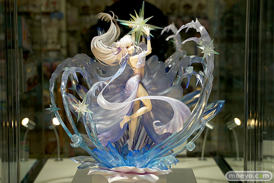 SHIBUYA SCRAMBLE FIGURE Re:ゼロから始める異世界生活　エミリア -Crystal Dress Ver- デザインココ フィギュア01