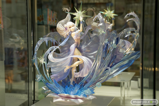 SHIBUYA SCRAMBLE FIGURE Re:ゼロから始める異世界生活　エミリア -Crystal Dress Ver- デザインココ フィギュア03