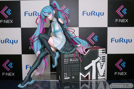 フリュー 初音ミク×MTV ko_nen 明智逸鶴 宮沢模型 第45回 商売繁盛セール フィギュア 01