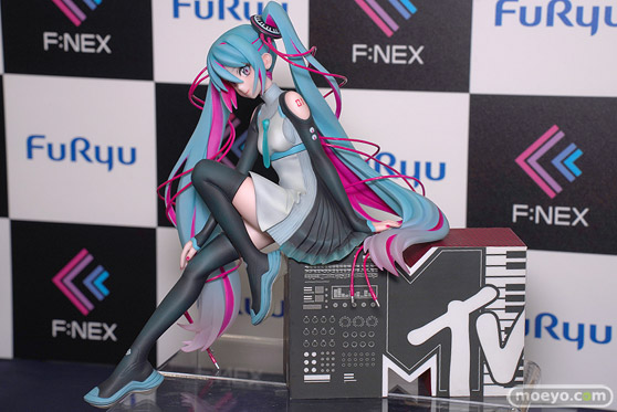 フリュー 初音ミク×MTV ko_nen 明智逸鶴 宮沢模型 第45回 商売繁盛セール フィギュア 03