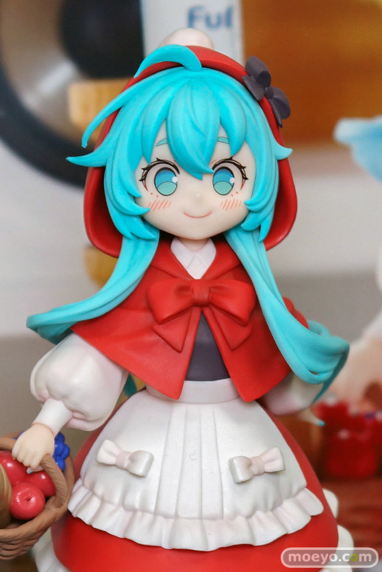 宮沢模型 第47回商売繁盛応援セール フィギュア クルシマ製作所 フリュー パール（真珠） ホリディ（チアリーダー） 初音ミク 12